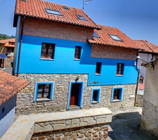 vista en la entrada del hotel rural alloru
